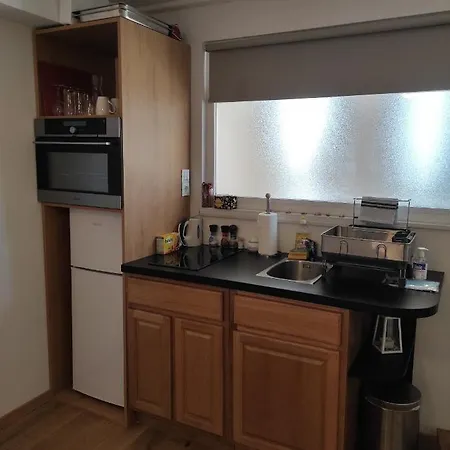 Leut Apartment *