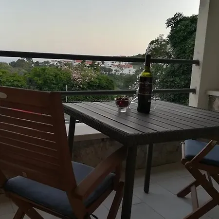 Apartment Leut *